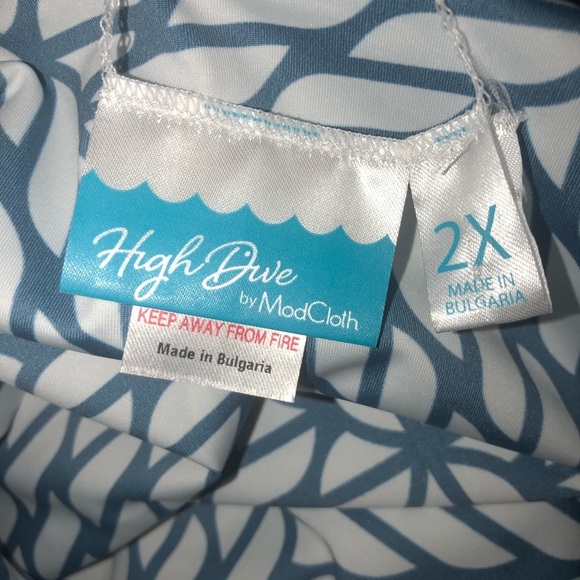 MODCLOTH Seaside Reversible One-Piece Swimsuit 2x - Picture 7 of 7